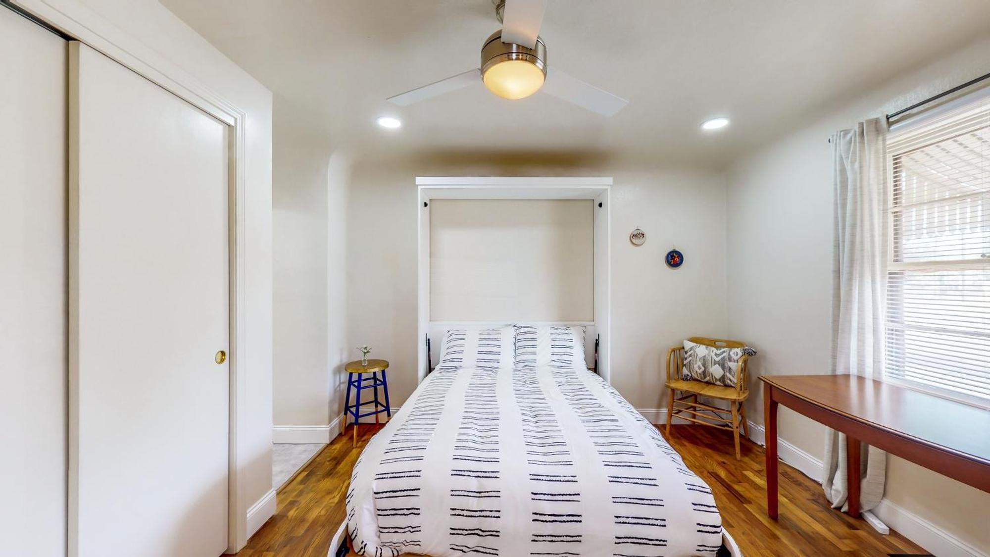Charming Downtown Bungalow - King Bed, Office ツインフォールズ エクステリア 写真